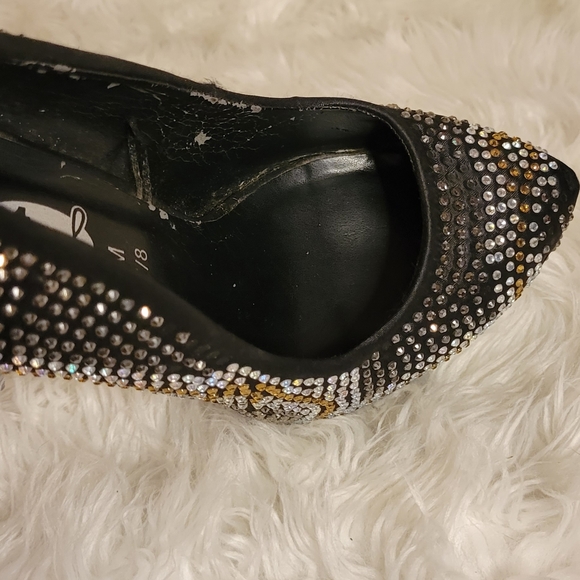 Black Sequin Platform Heels - Picture 5 of 8
